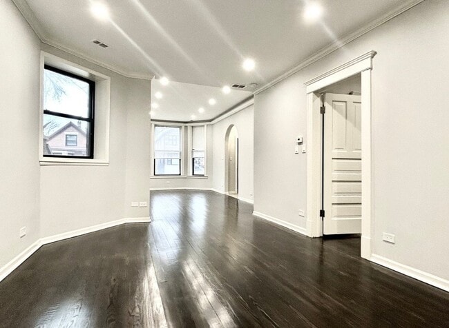 Photo - 3353 S Union Ave Unit Apt. 1