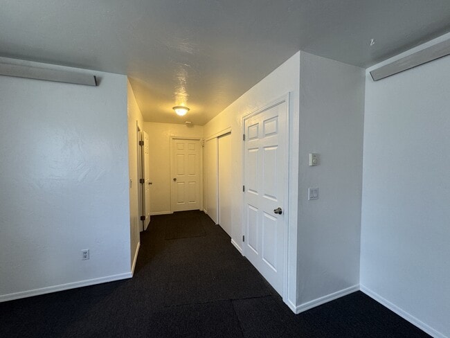 2996 N Truwood Dr Unit B
