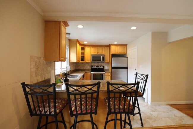 Photo - 20 Cummings Rd Unit 2