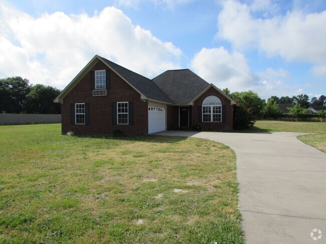 Building Photo - Wintergreen Subdivision Rental