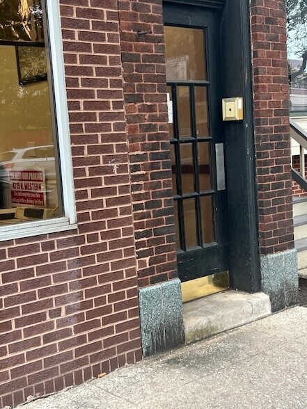 Photo - 4734 N Damen Ave Unit 3