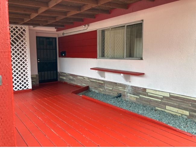 Photo - 4640 Clairemont Dr