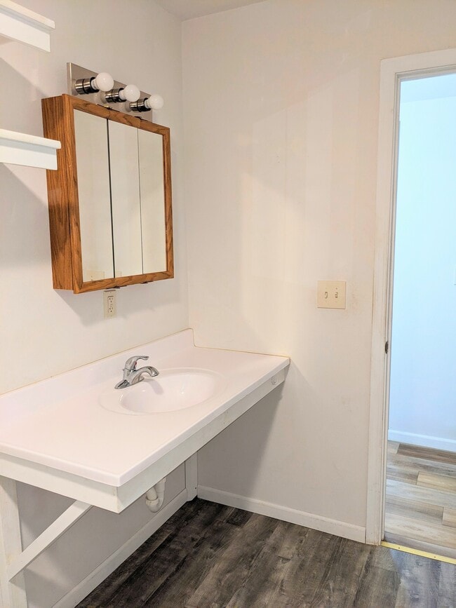 Building Photo - 3816 Kensington Pl