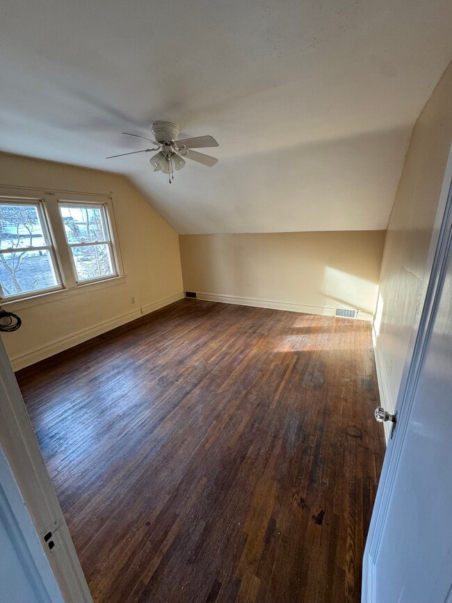 Photo - 110 1/2 Main St