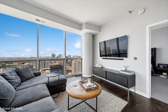 Photo - 303 W Ohio St Unit 3107