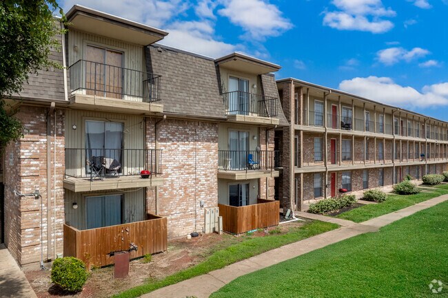 Alternar - Sterling Point