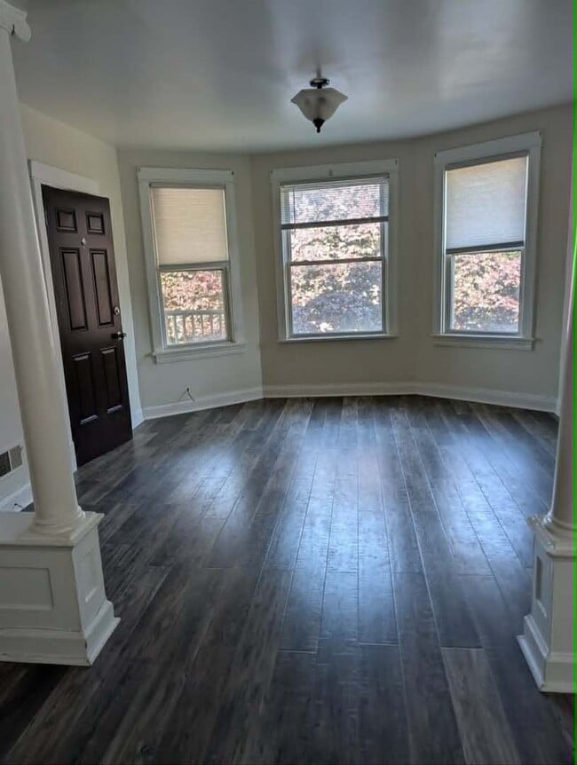 636 S 13th Ave