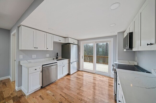 Photo - 13 Broadway Unit 1