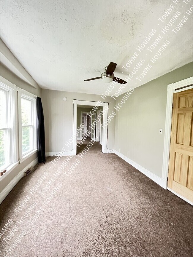 Photo - 499 West Ave Unidad 2