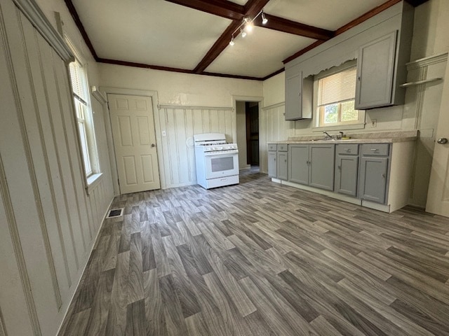 Photo - 10 S Kimball St