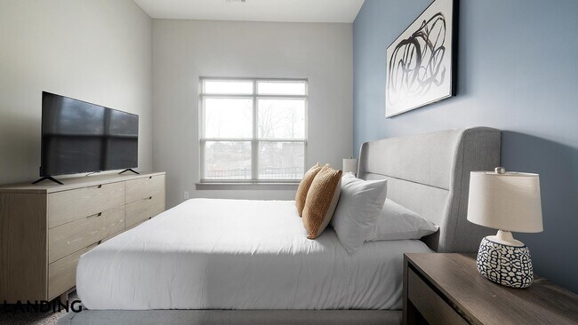 1801 Meridian St Unit 201