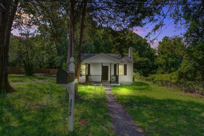 Photo - 3512 Piedmont Ave