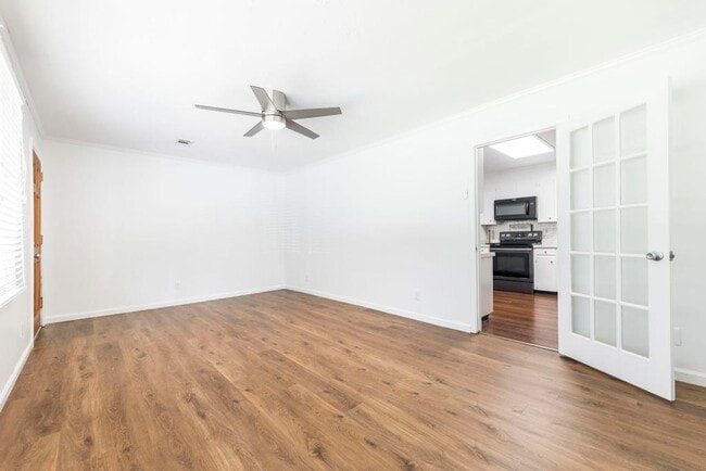 410 Thomson Rd