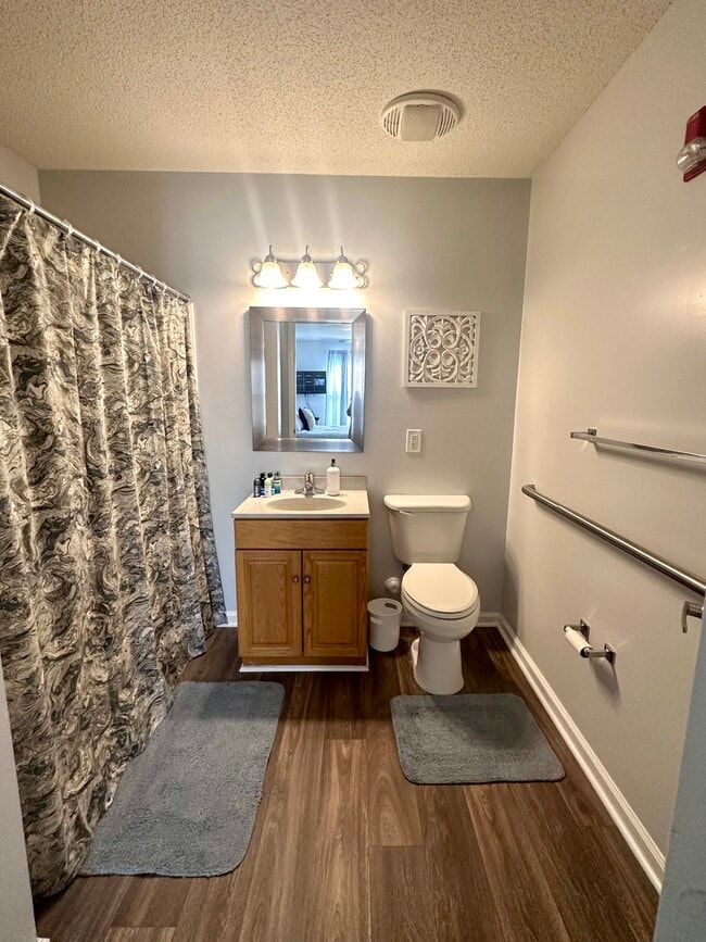 2 Bedroom 2 Bath- Veterans Park