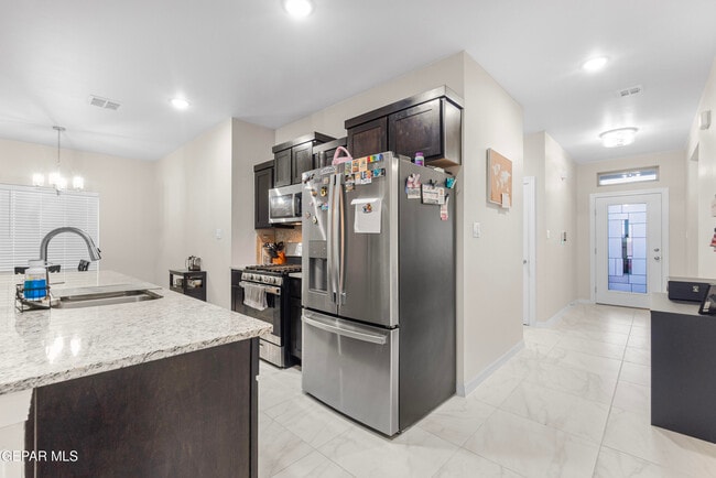 Photo - 709 Cedarwood Ave