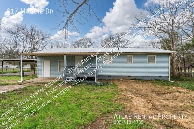 Photo - 817 Maggie Dr