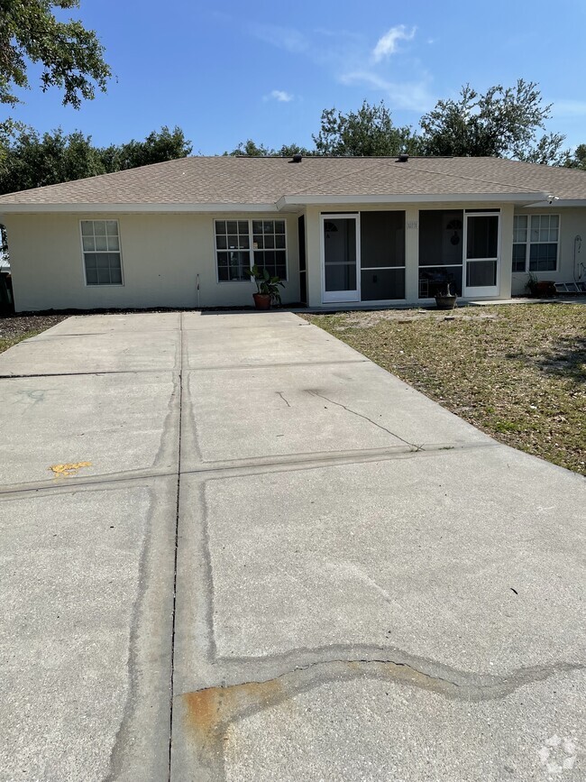 Building Photo - 10331 Kidron Ave Unit A Rental