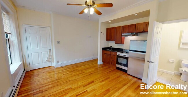 Photo - 24 Joy St Unidad 4