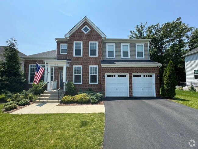 Building Photo - Amazing 6 Bed 5 Bath Single Family Home Wi...