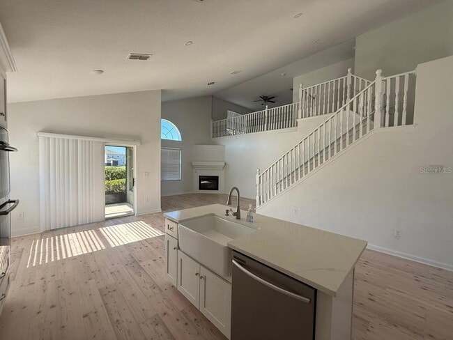 Photo - 6048 SW 49th Ave