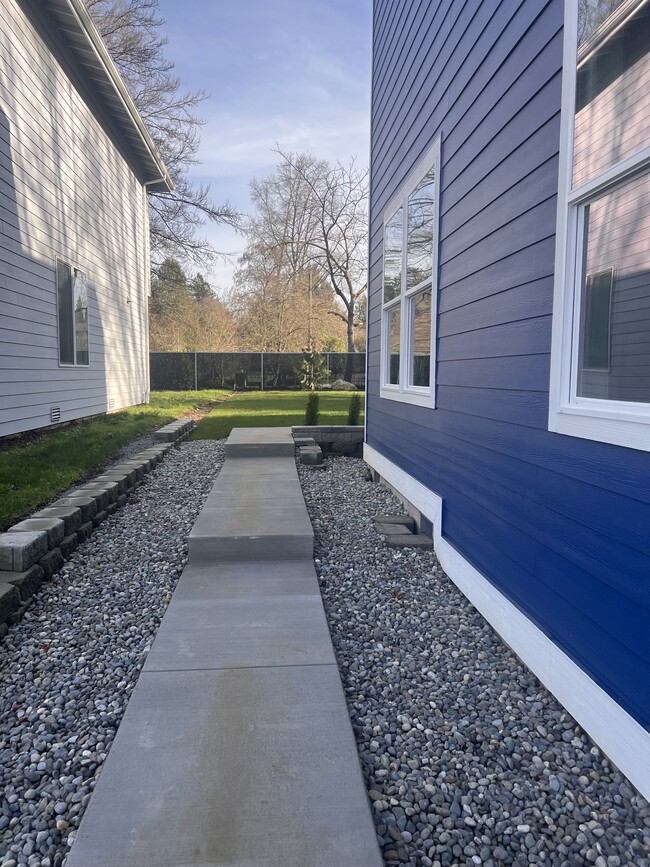 Photo - 11420 8th Ave S