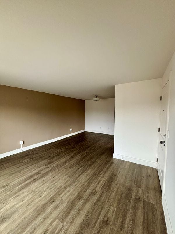 Photo - 780 Millersport Hwy