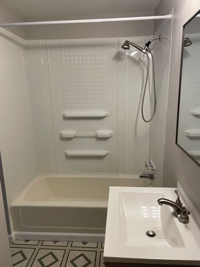 Photo - 4 Bedroom Home in Huber Heights