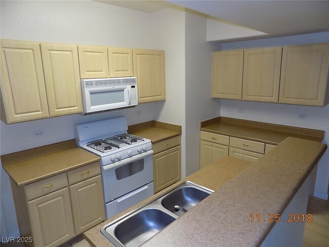 Photo - 8250 N Grand Canyon Dr Unit 1088