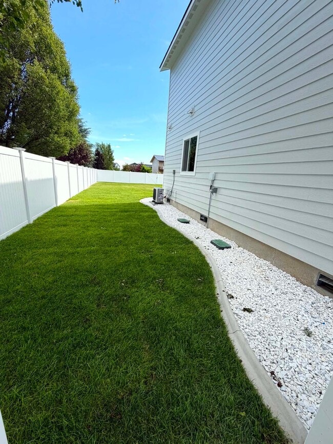 Photo - 224 O St SW