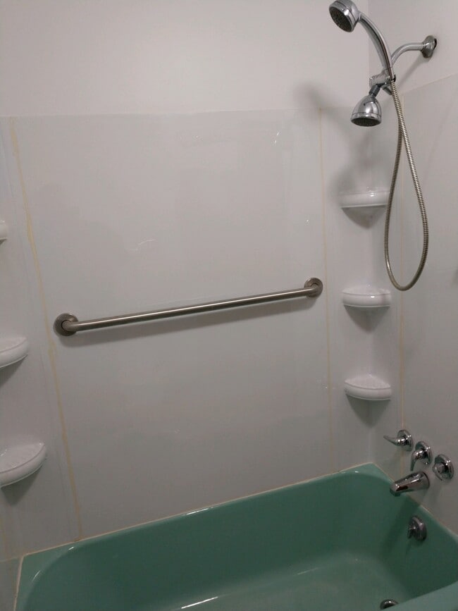 Photo - 1357 N Main Ave Unit 2nd flr