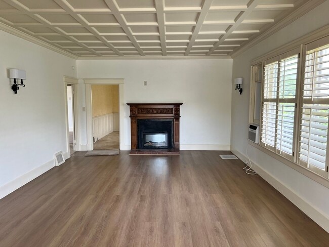 Photo - 118 W Pedregosa St Unit 118