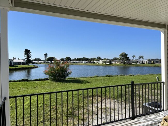 7815 Lakeshore Dr