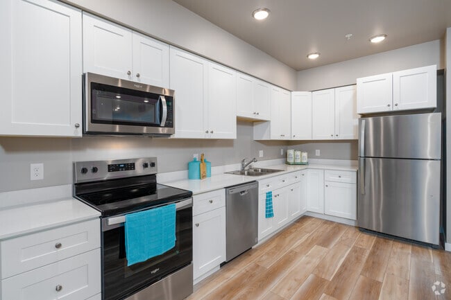 1Bd 1Ba
