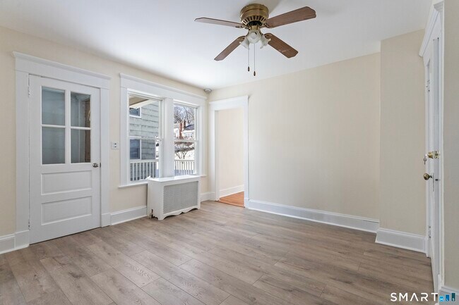 Photo - 32 Bartlett Ave