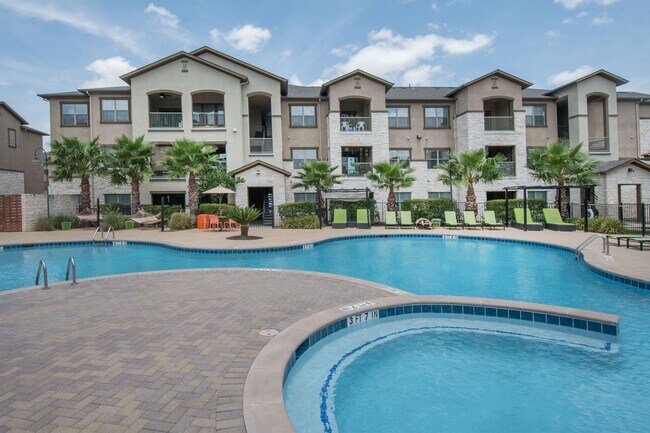 Carrington Oaks