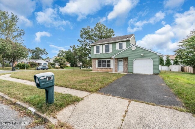 Photo - 101 Bristlecone Dr
