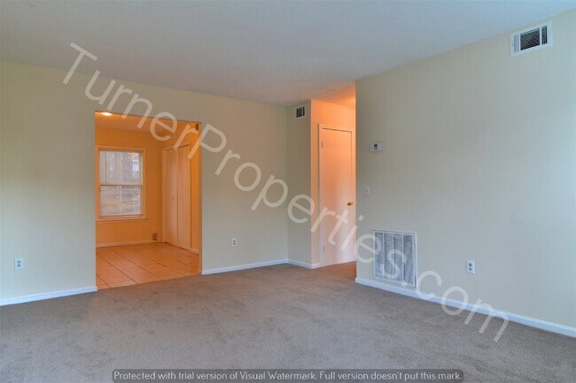 Photo - 121 Beatty Downs Rd, Apt D, Columbia, SC 2... Unidad D