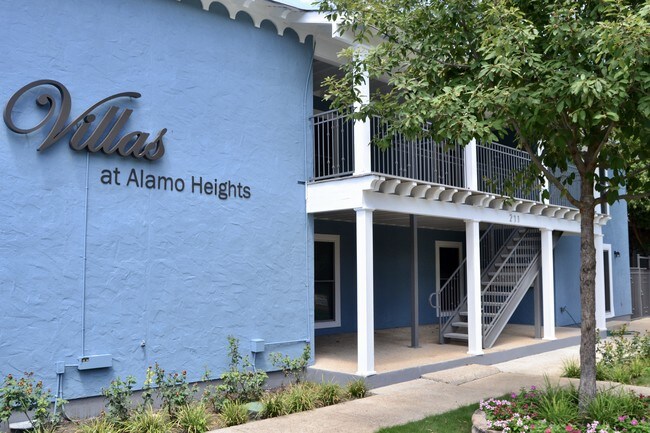 Villas at Alamo Heights Apartments For Rent in San Antonio