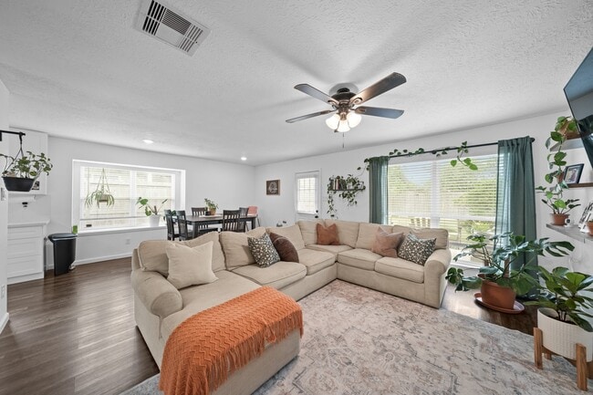 Photo - 2523 Heritage Colony Dr