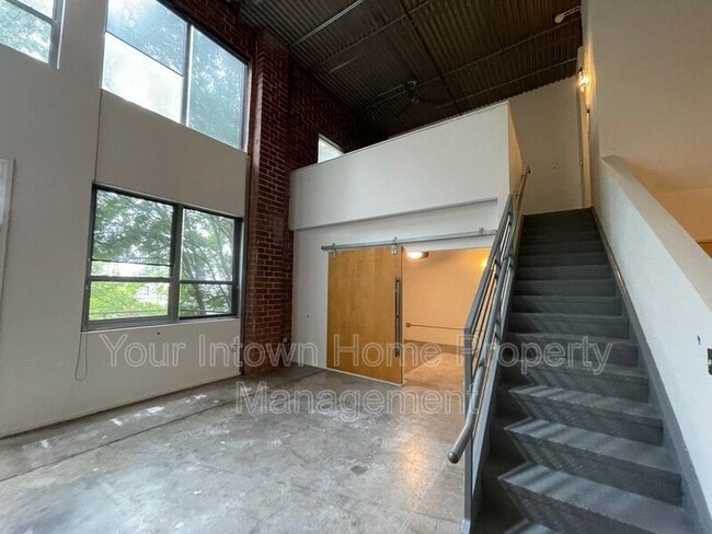 Photo - 195 Arizona Ave NE Unit 188