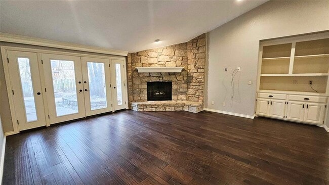 Photo - 1212 Knights Bridge Rd