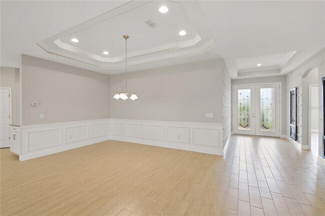 Photo - 202 Messina Pl