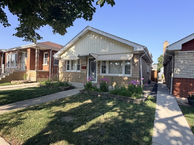 Photo - 3507 S 53rd Ave