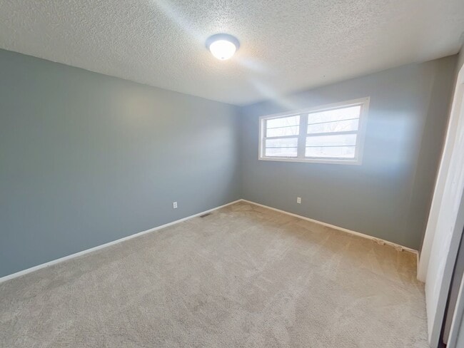 Photo - 608 Richmond N