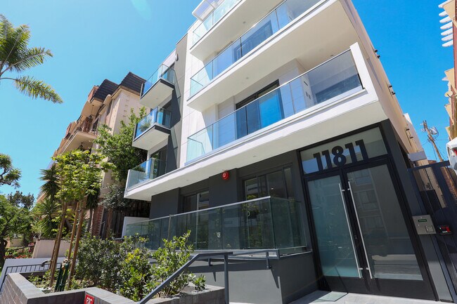 Entrada de la puerta principal - Dorothy at Granville by Wiseman