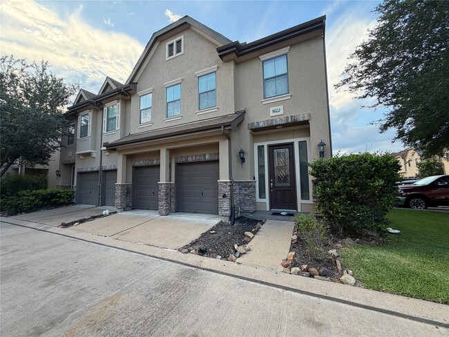 Photo - 11602 Royal Oaks Crossing