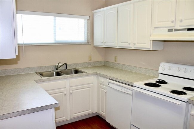 Photo - 1000 Mallery St Unit 68