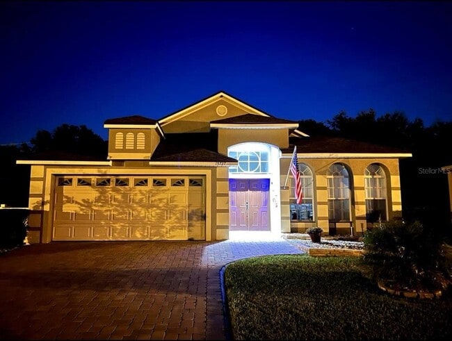 Photo - 15727 Markham Dr