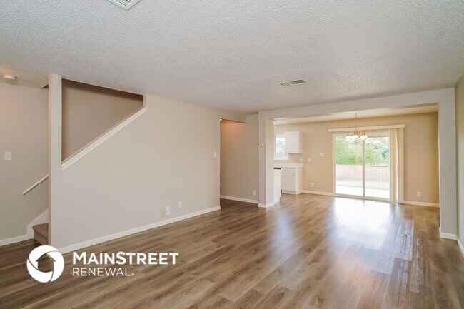 Photo - 4439 Misty Springs Dr