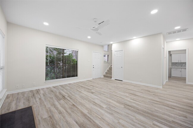 Photo - 2668 Bering Dr Unit 2668